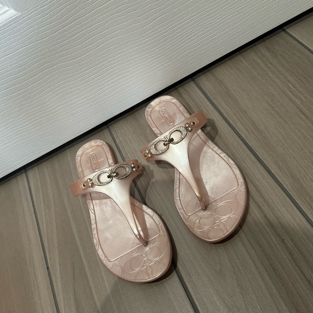 Womens sz 6 Coach sandals